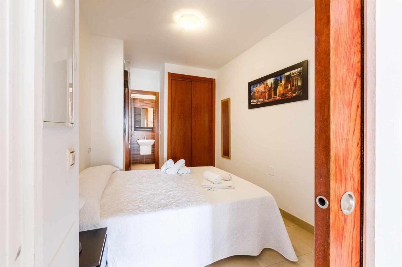 A&N Seaport 2A Apartman Caleta De Velez Kültér fotó
