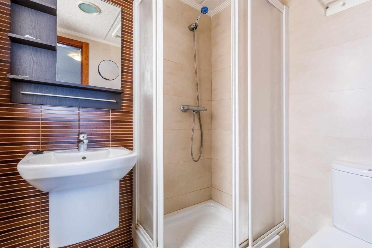 A&N Seaport 2A Apartman Caleta De Velez Kültér fotó