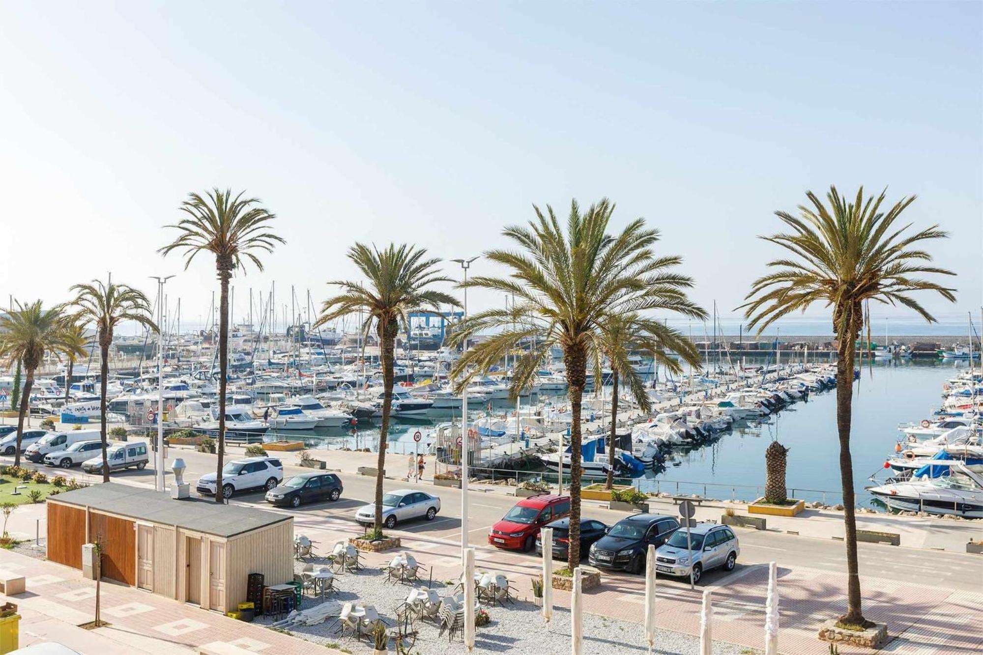 A&N Seaport 2A Apartman Caleta De Velez Kültér fotó